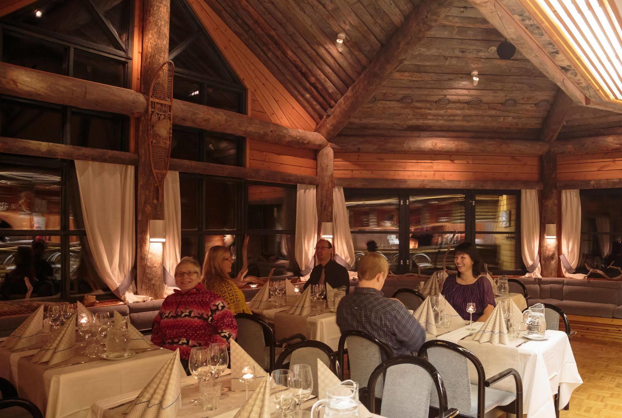 Fell Centre Kiilopaeae, Hotelli Niilanpaeae Saariselka Kültér fotó